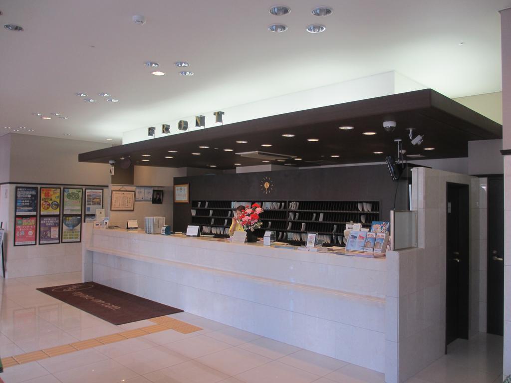 Toyoko Inn Shonan Hiratsuka Eki Kita Guchi No 1 Exterior foto
